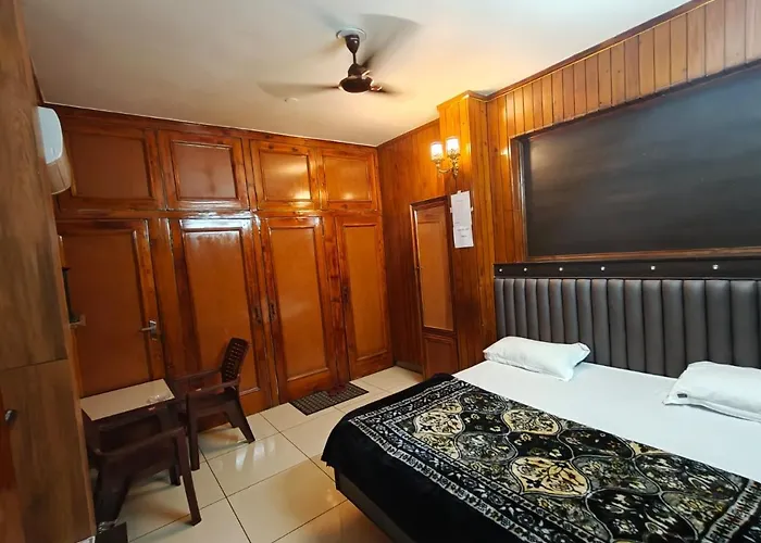 Bedi'S Lodge